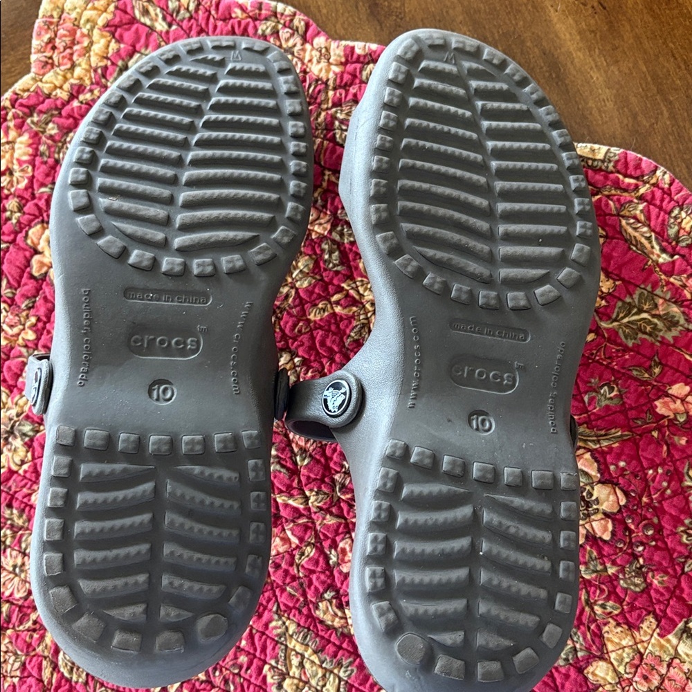CROCS Brown Slide Sandals - Picture 4 of 6